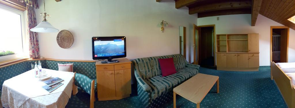 Residence Bad Moos Sexten Bilik gambar
